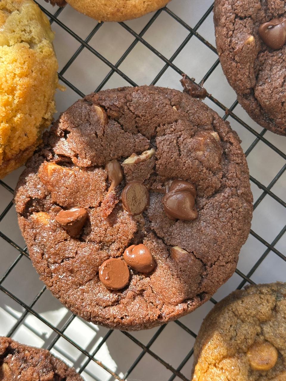 Galleta doble chocolate rellena de Nutella Saudades